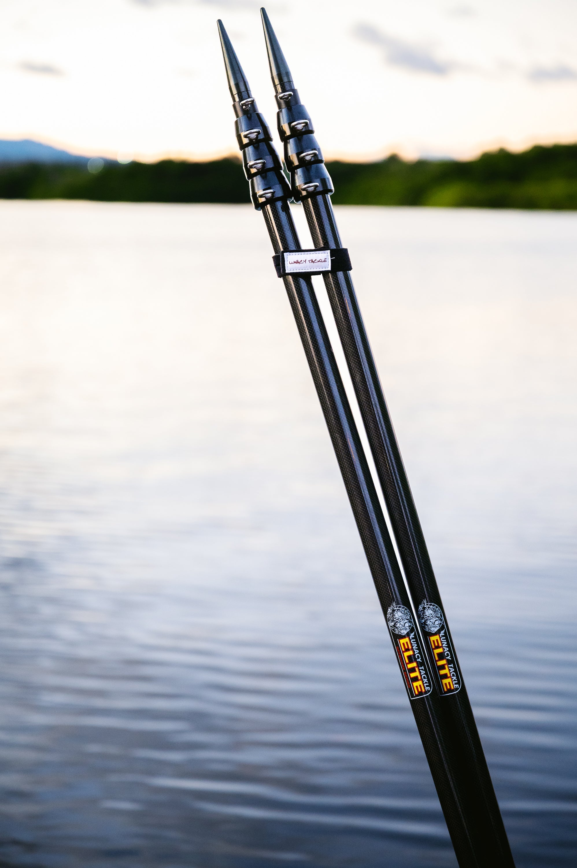 Elite X Series Carbon Fiber Outriggers